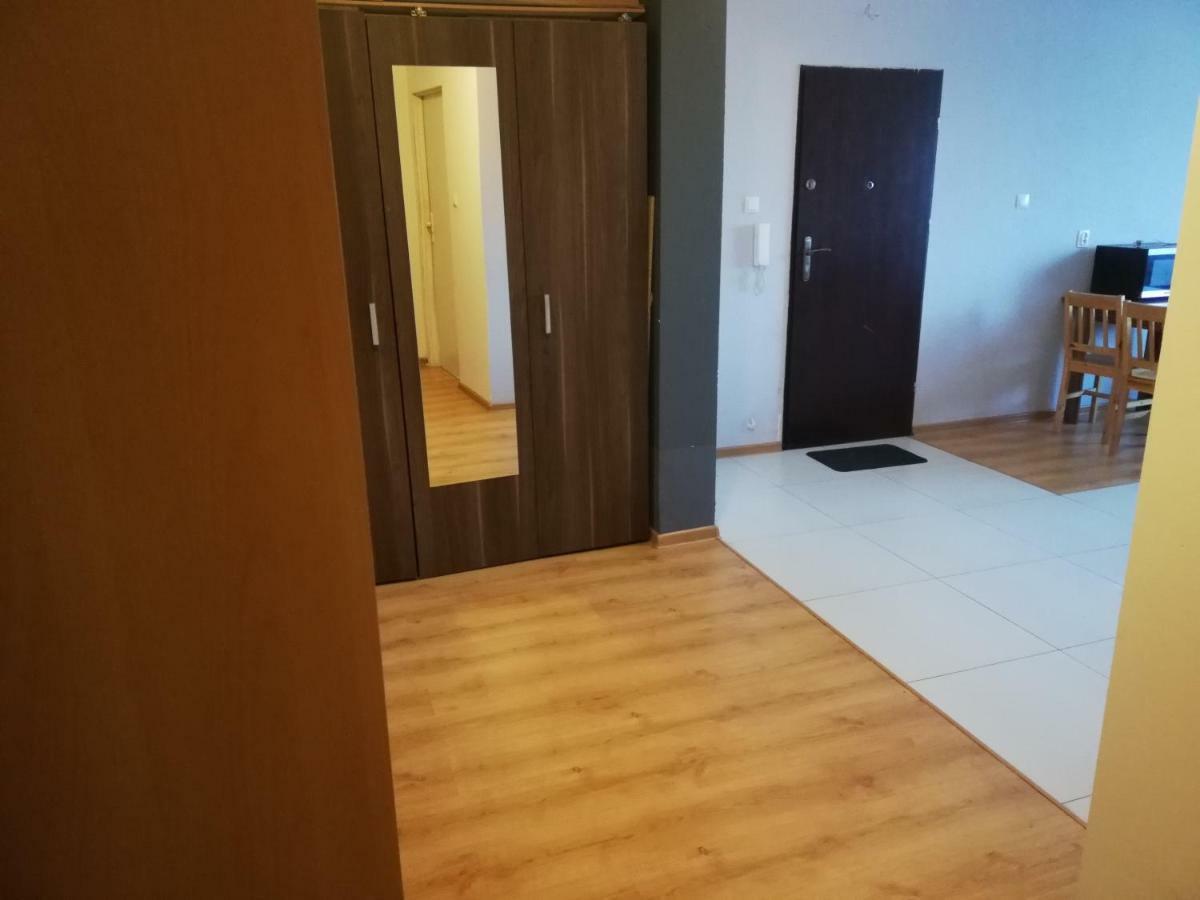 Pokoje Przy Rondzie Apartman Częstochowa Kültér fotó